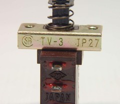 SMK – TV-3 JP27 – Switch, Push Button Power Switch, SPDT Latching. Akai ES309059