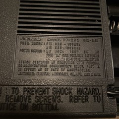 Vintage PANASONIC PORTABLE AM/FM RADIO RF-593 AC OR BATTERY Powered Tested