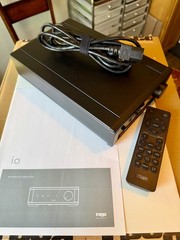 Rega io Integrated Amp, MM Phono Stage, Remote, Power Cord, Excellent Condition