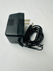 Black box AC043A-R2 Video Splitter, S-Video (1 In, 8 Out)