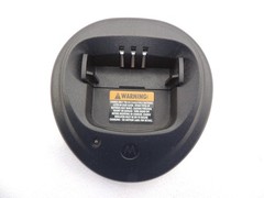 Motorola PMPN4133A 1589451G Tri-Chem Quick Charger for Several CP and PR Series