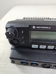 Motorola XTL2500 Radio M21URM9PW1AN W/Control Head HLN1466H – 800 MHZ P25