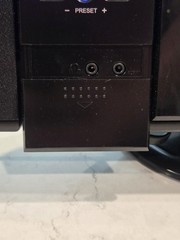 Jensen JMC-180 Wall Mountable CD Player AM/FM Radio System – Door Is Manual Desc