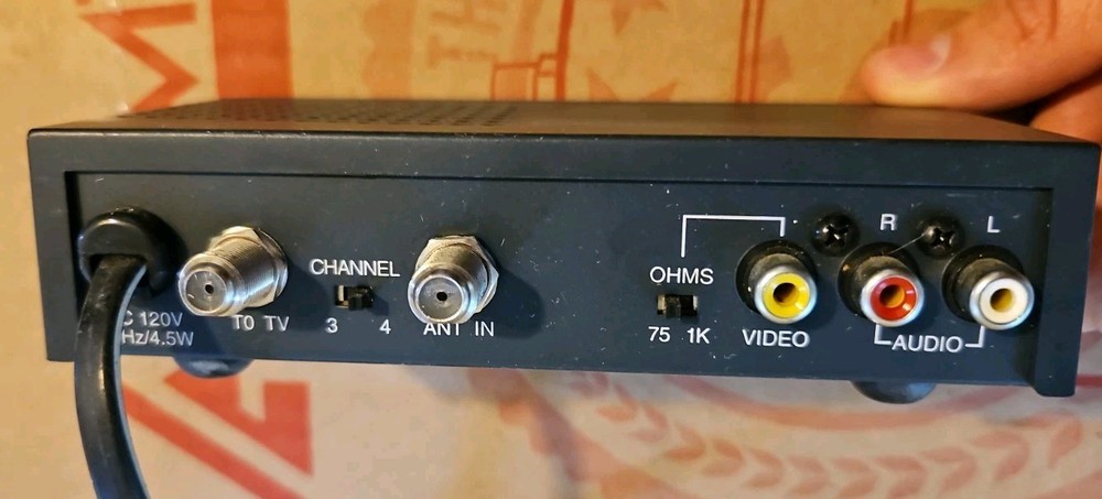 TERK RF MODULATOR MOD-34 TV Converter A/V To Coaxial Cable