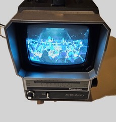 Vintage 1984 Panasonic TR-5045p Mini Retro CRT TV – TESTED and WORKS