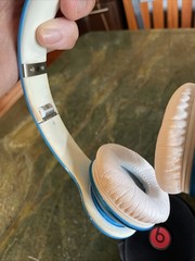 Beats by Dr. Dre Solo HD Headband Headphones – Light Blue W/ Original Box
