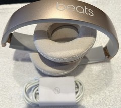 Beats by Dr. Dre Solo3 On-Ear Foldable Gold/White 3.5mm w/ Case & Cable