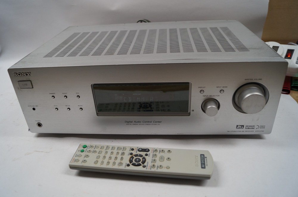 SONY STR-K700 FM Stereo FM AM Receiver Dolby Digital DTS Silver READ PoR E112