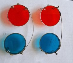 Vintage Anaglyph 3D Glasses Red And Blue Glasses with 2 Clip Ons Lot