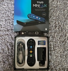 TiVo MINI LUX ~ Lifetime Service Included ~ TCDA95000 ~ BACKLIT / GLOW Remote