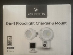 3-in-1 SmartCam Floodlight Charger and Mount for SimpliSafe Noorio B210 Wyze Cam