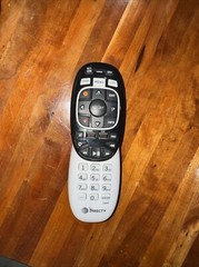 DIRECTV IR/RF Universal Ergonomic Genie Remote RC73 AA Battery Powered