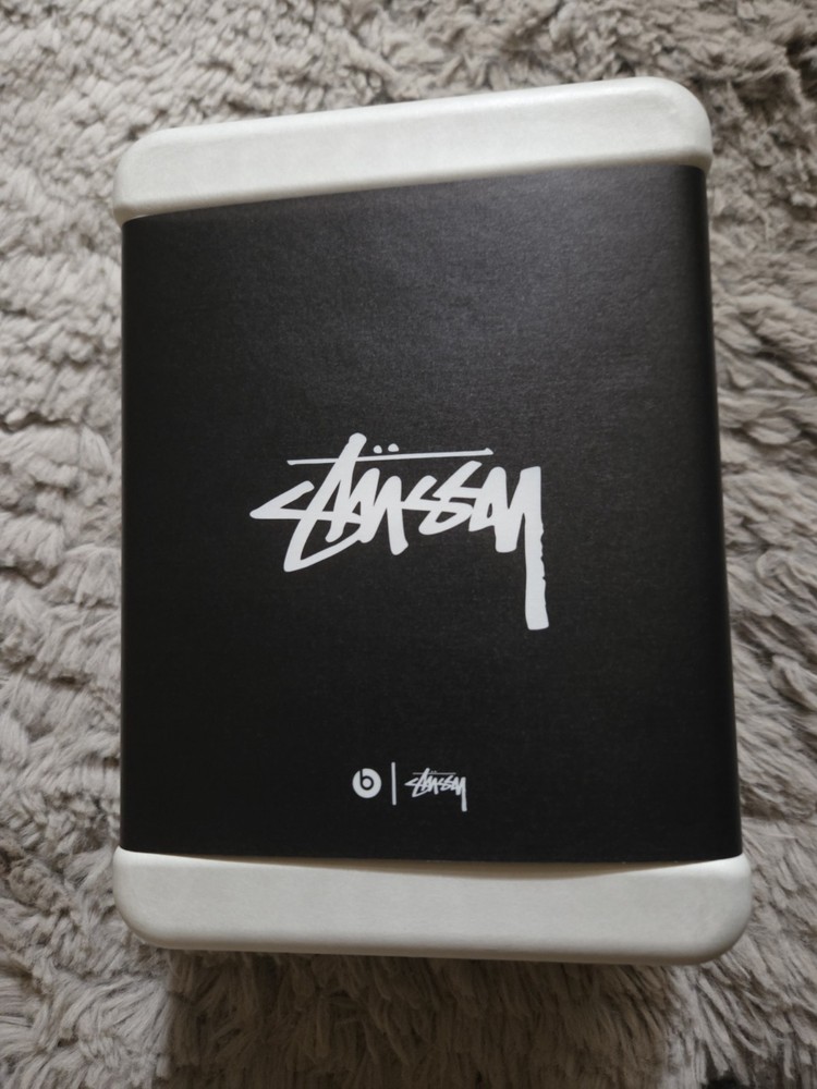Beats Studio Pro x STUSSY Wireless Headphones (Rare) –