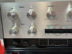 Accuphase C-200 Stereo Preamplifier Vintage Audio Control Amp.