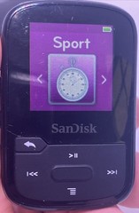 SanDisk Clip Sport Plus MP3 Player 32GB + Bluetooth +File storage – AM FM