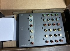 Radio Shack 1-In / 4-Out Distribution Amplifier – New Open Box