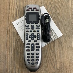 Logitech Harmony 650 Universal Remote Control Infrared Wireless Silver