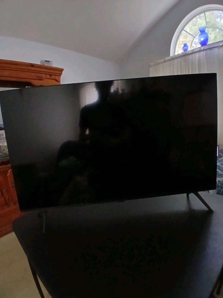 Samsung 6 Series UN43MU6300 43″ 2160p UHD LED LCD Internet TV