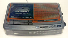 Vintage GE Alarm Clock with Cassette Player W/Record-Am /Fm Radio #7-4966A Works