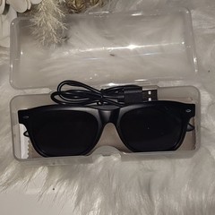 weariQ Wireless Smart Glasses Bluetooth USB-C Black Glossy Frame Large