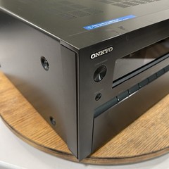 Onkyo TX-NR828 A/V Receiver Integrated Wi-Fi Bluetooth THX 7.2 Channel