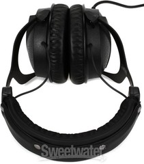 Beyerdynamic DT 770 Pro 32 ohm Closed-back Studio Mixing Headphones