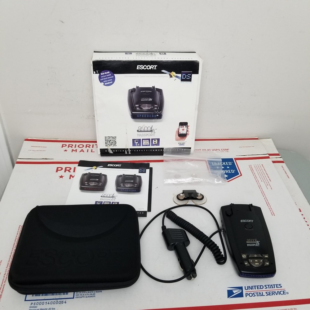 Escort Passport 9500ix Laser Radar Detector Black Blue Light w/ Smartcord Tested
