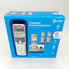 AT&T 3-Handset Answering System with Connect to Cell DL72350