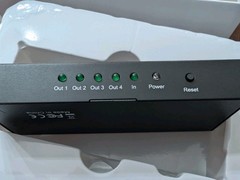 Inland 4 Port 4K UHD HDMI Splitter 1×4 HDCP 2.2 Powered Display Box