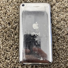 Apple Ipod Touch 4th Generation A1367 8GB Tested Reset Cracked Screen