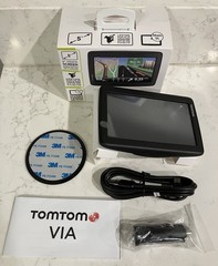 TomTom VIA 1515M 5 inch GPS Navigator – Black/Gray