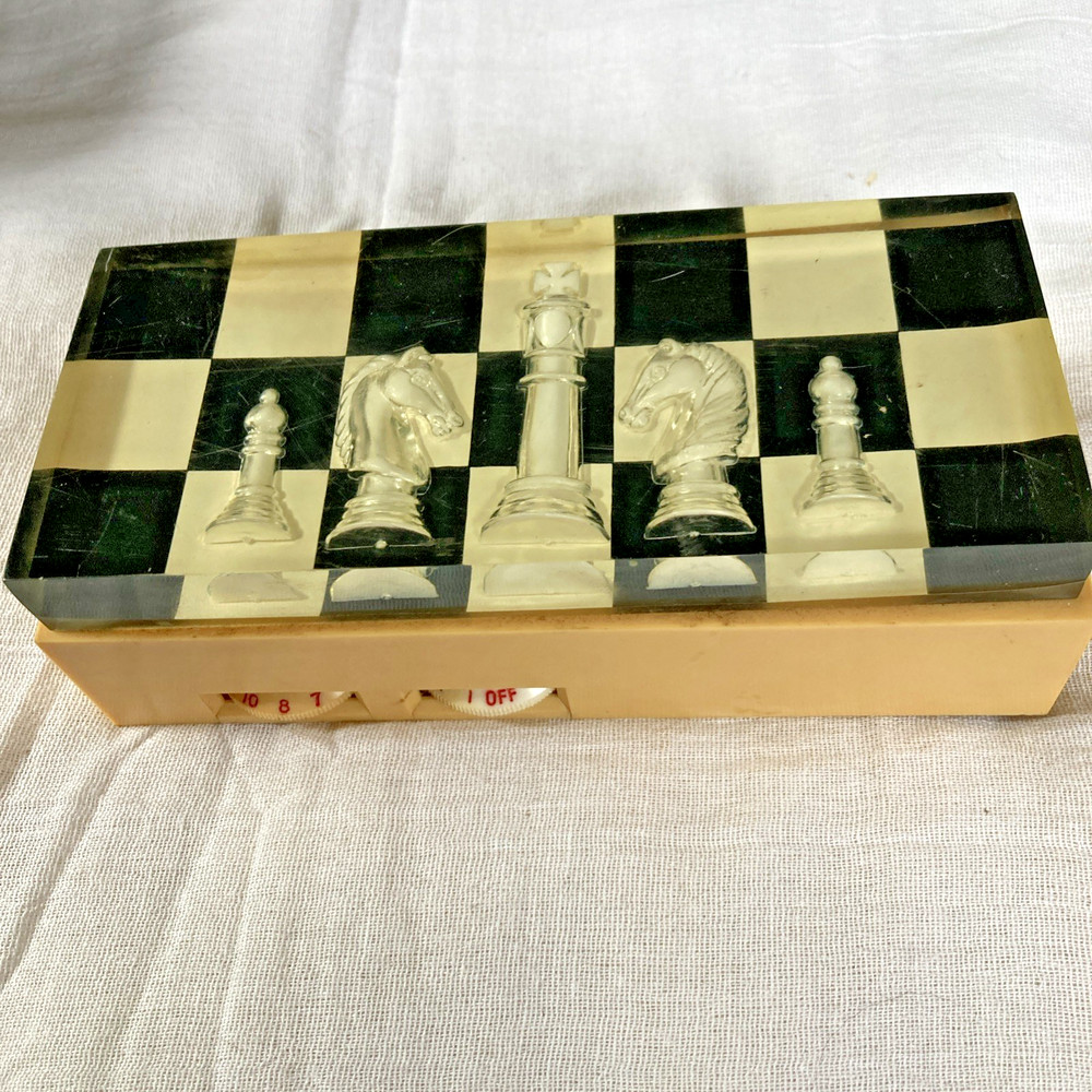 Vintage Windsor AM Radio Chess Lucite Hong Kong Untested