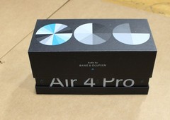 RayNeo Air 4 Pro AR Glasses NIB