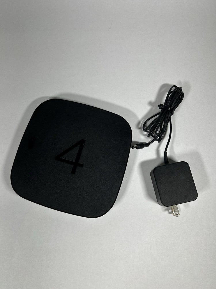 Roku 4 4400X HD & 4K UHD Streaming Media Player -Black Tested w/ Cord