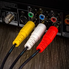 SatelliteSale AV Male to Male 3 RCA Audio Video Composite Cable Black (100 feet)