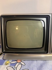 Vintage 1970s Zenith Solid 9in Screen Black White TV Silver Black Case – Working