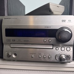 Onkyo DR-UN7 DVD Receiver XM Radio w/2 D-720 Speakers Remote Works Dolby Digital