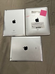 Mixed Lot of 16 Apple IPAD Ipads Various Models As Is For Parts SEE PICS READ