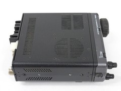 Icom IC-7000 Ham Radio HF VHF UHF Transceiver (works perfectly, head slides off)