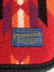 Vintage 2000’s Pendleton ZipperedWool CD/DVD Travel Case Red Southwestern Aztec