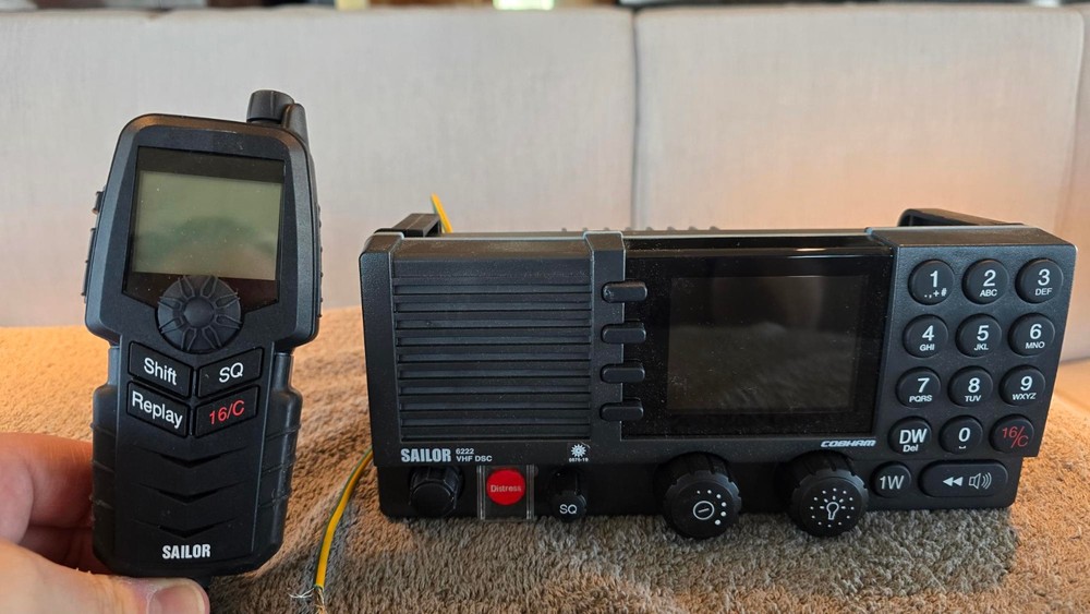 Sailor 6222 Marine DSC VHF Radio (used with command mic TT-6204a)