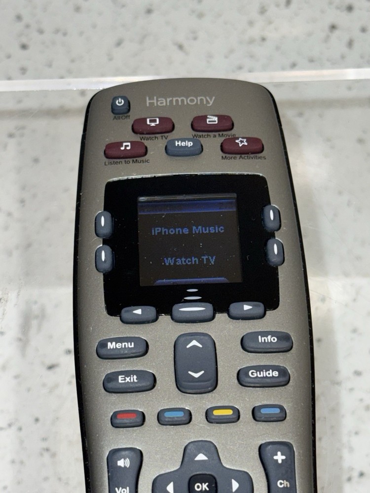 Logitech Harmony 650 Universal Advanced Remote Control with Silicon RemoteCover