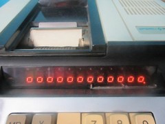 AWESOME VINTAGE SPERRY REMINGTON MODEL 1218 1973 PRINTING CALCULATOR VERY RARE