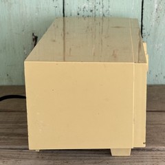 VTG Z1960S ZENITH B210 SOLID STATE AM RADIO YELLOW RETRO MID CENTURY WORKING