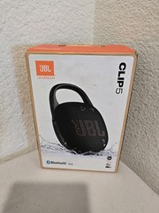 JBL Clip 5 – Portable, Waterproof & Dustproof Bluetooth Speaker NEW