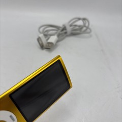 Apple iPod Nano 5th Generation 8GB Yellow A1320 Video Camera MP3 Player