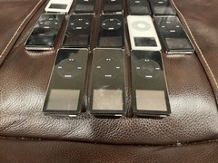 Lot of 13 iPod Nano 1st Gen 1gb 2gb 4gb AS-IS Untested