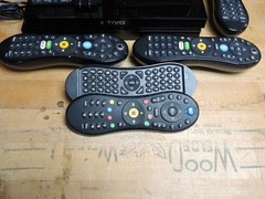 TiVo EDGE 2tb 6 tuner for Cable 4K DVR Lifetime (All-In) Service + 2 x Mini VOX