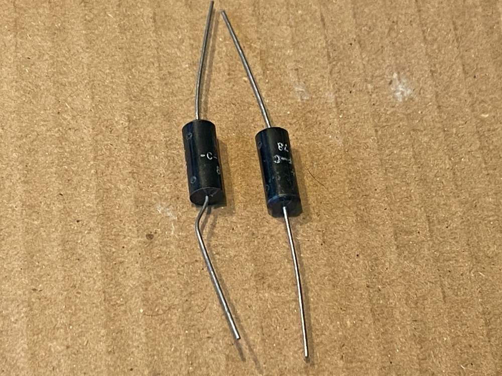 2 NOS Vintage 1970s Western Electric 20 uf 35v Tantalum 602C Capacitors TESTED