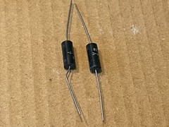 2 NOS Vintage 1970s Western Electric 20 uf 35v Tantalum 602C Capacitors TESTED